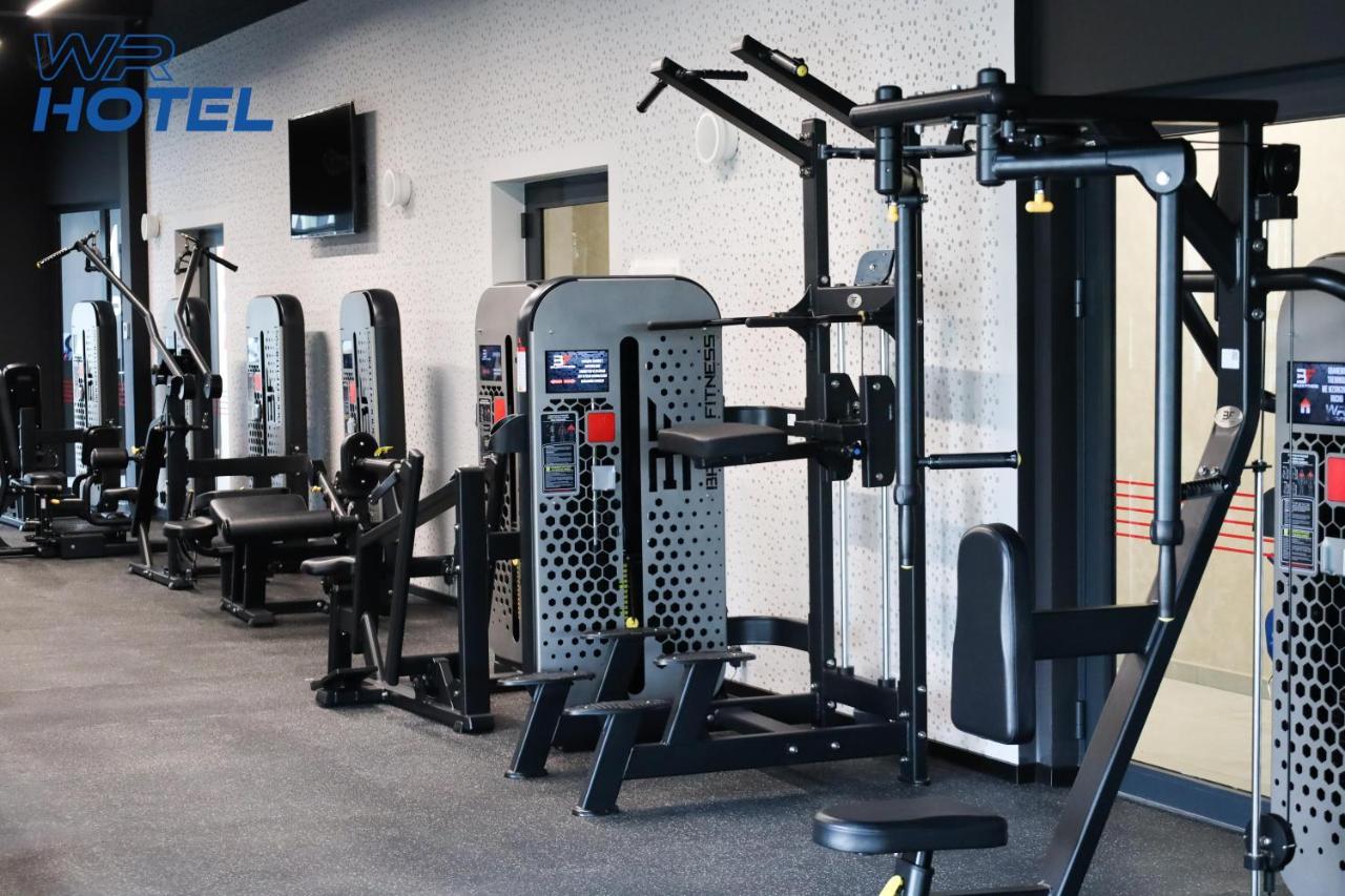 Hotel Wr Sport & - Centrum Sportu I Rozrywki *
