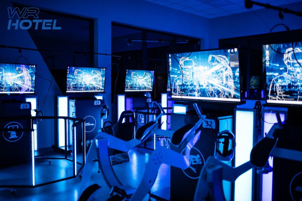 Wr Sport & - Centrum Sportu I Rozrywki * Świlcza