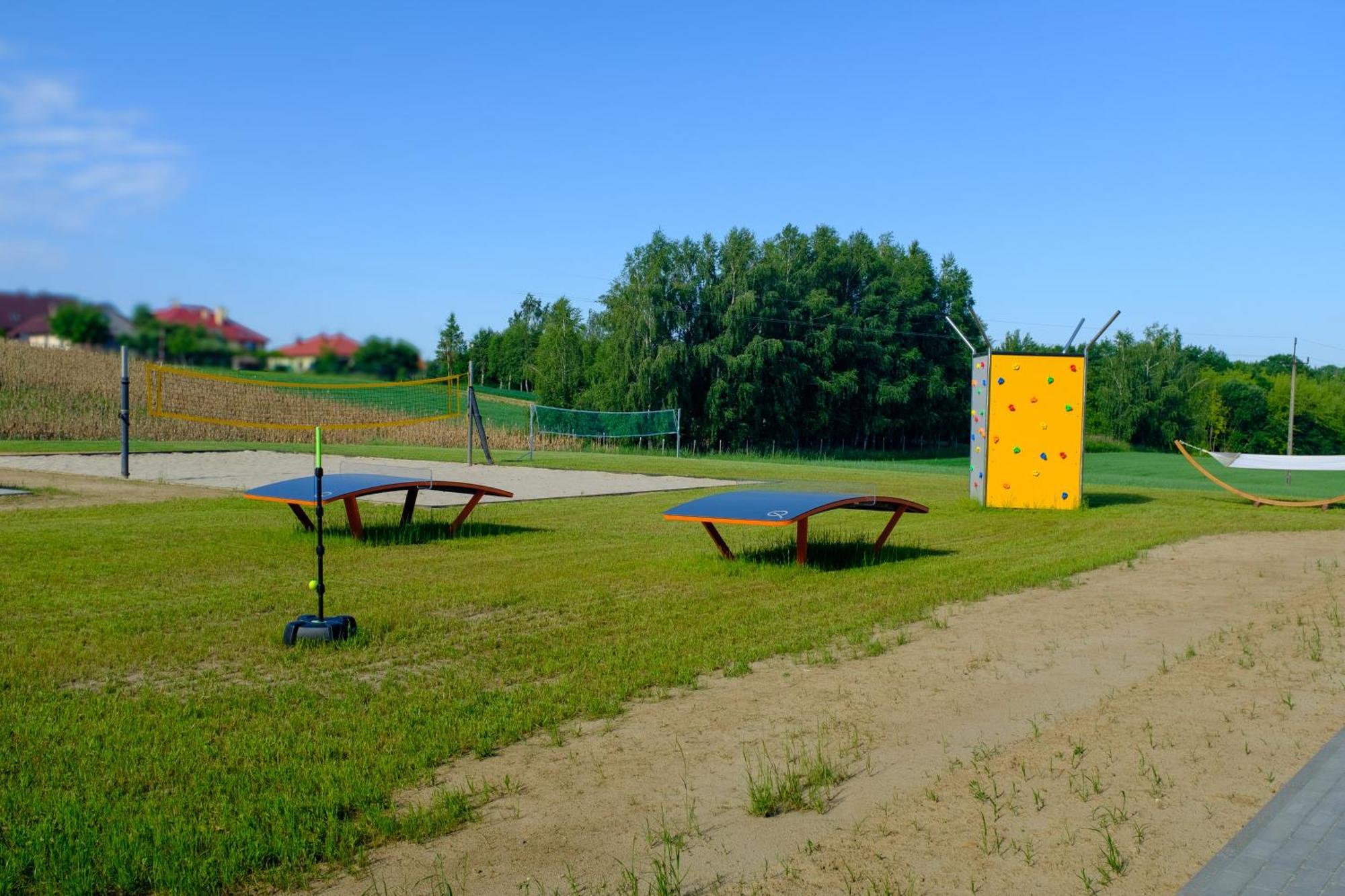 Wr Sport & - Centrum Sportu I Rozrywki *